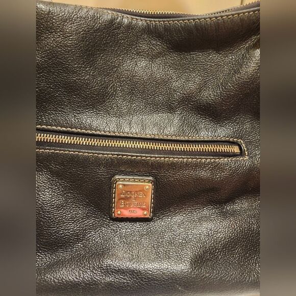 Dooney & Bourke "Nina" Black Pebbled Saffiano Leather Satchel/Shoulder Bag $445 - Picture 5 of 9